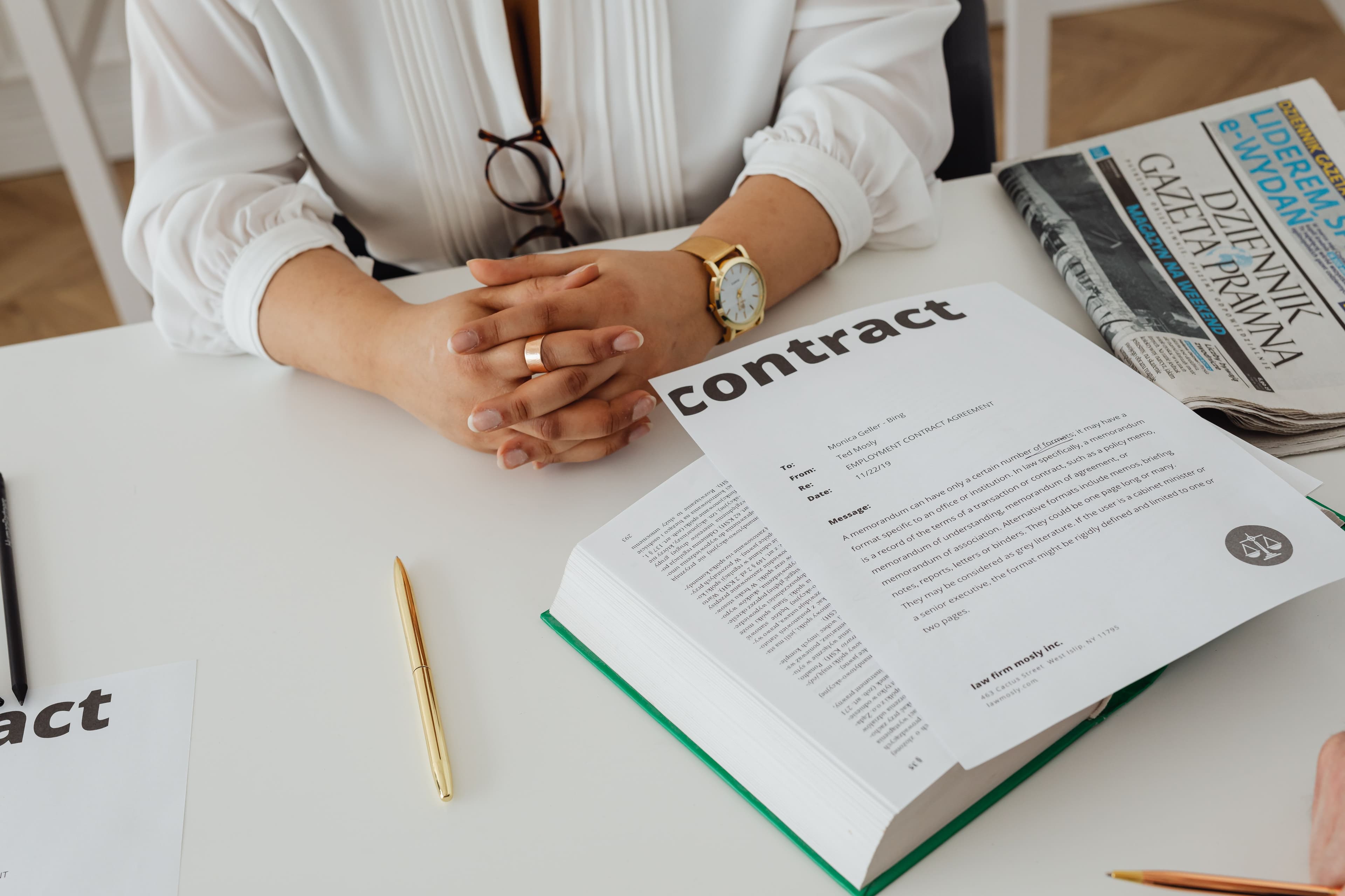 Business Contracts in Pakistan | Legal Drafting & Agreement Guide Karachi